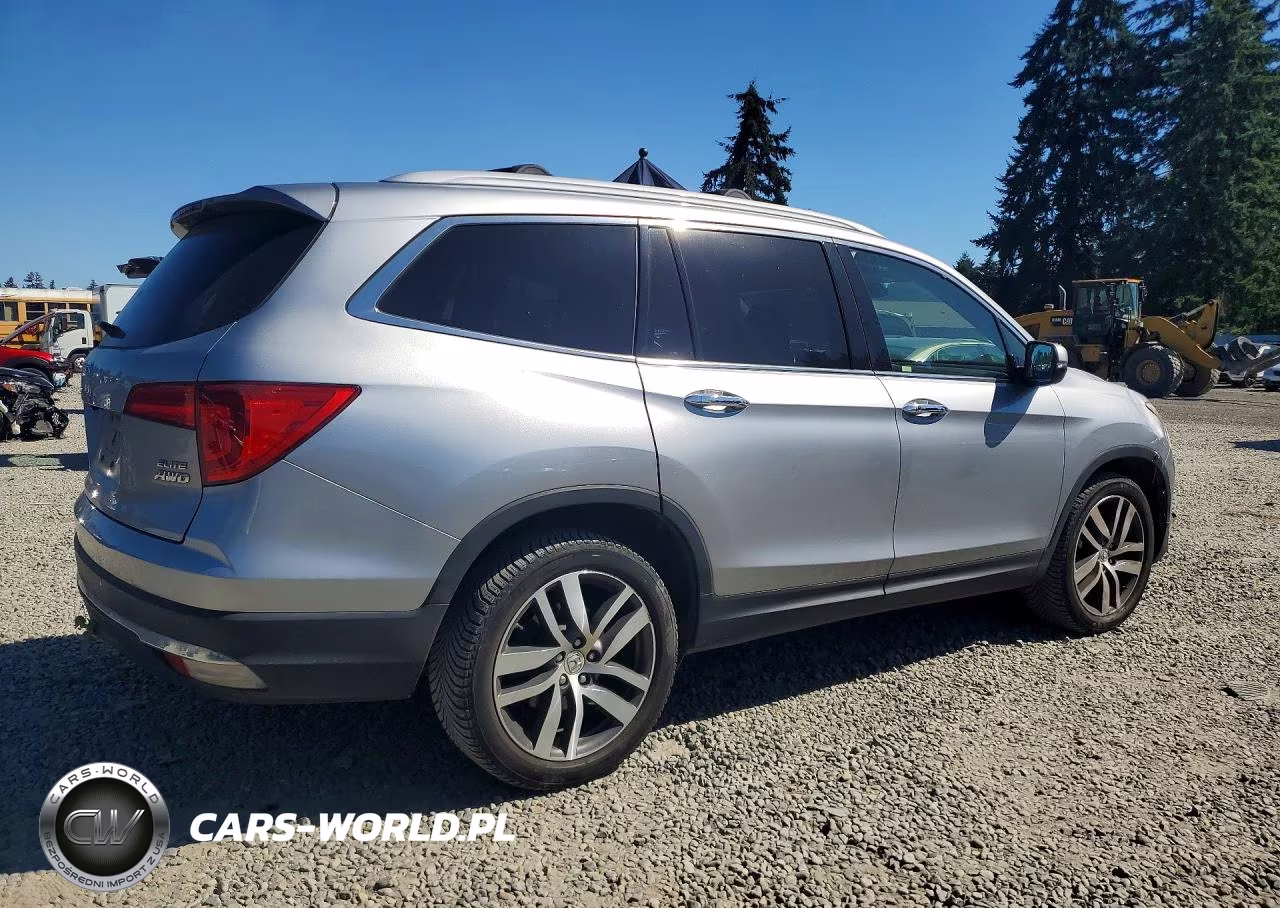 2016 Honda Pilot Elite VIN:5FNYF6H09GB123817 - 3