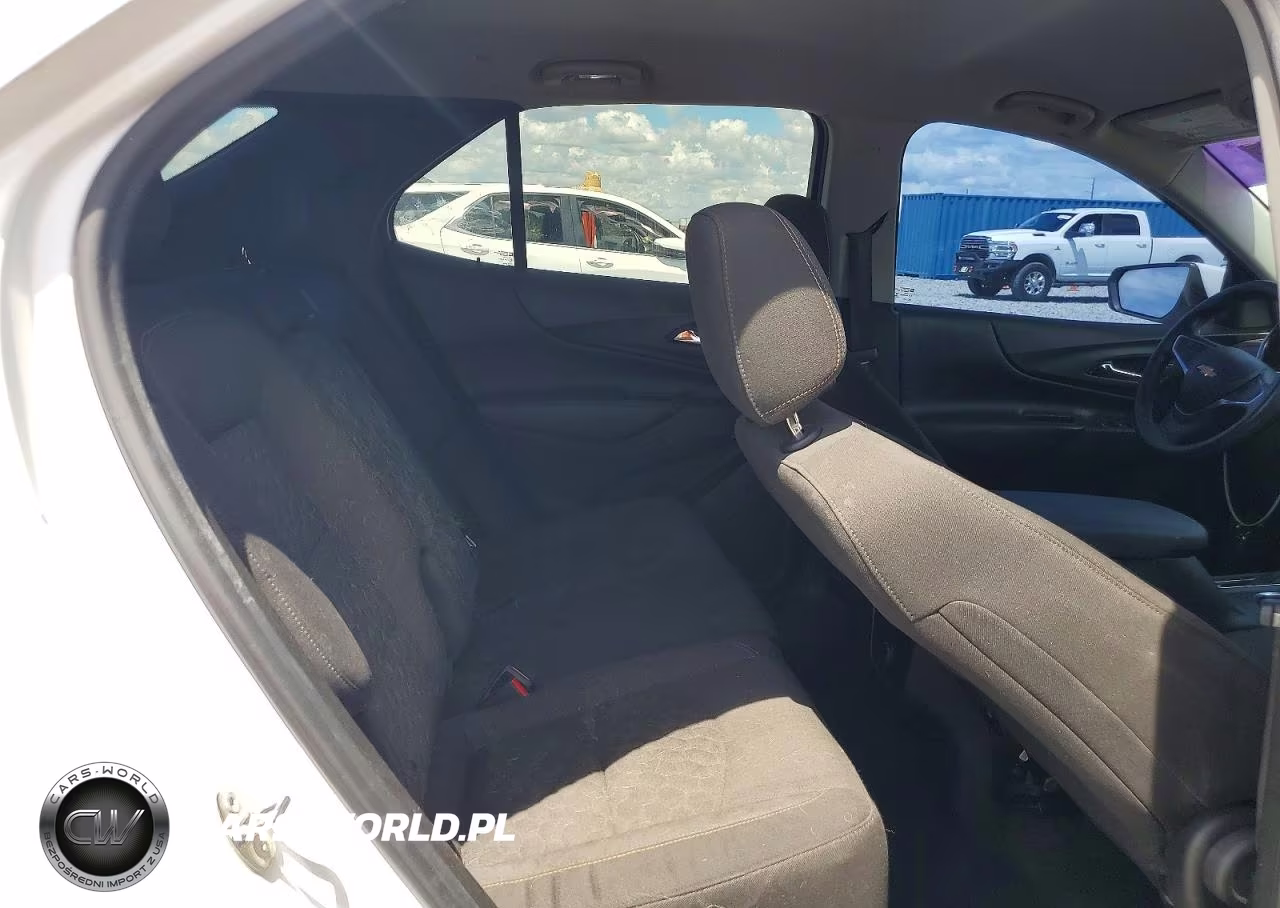 2018 Chevrolet Equinox Lt VIN:3GNAXJEV7JS574221 - 10