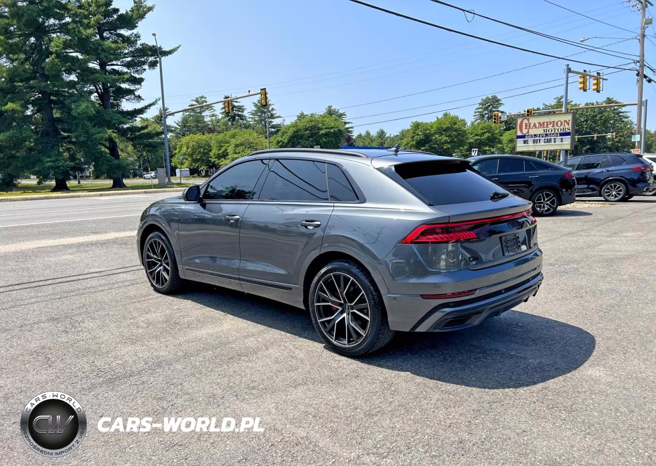 2019 Audi Q8 Prestige S-Line VIN:WA1FVAF10KD031854 - 4