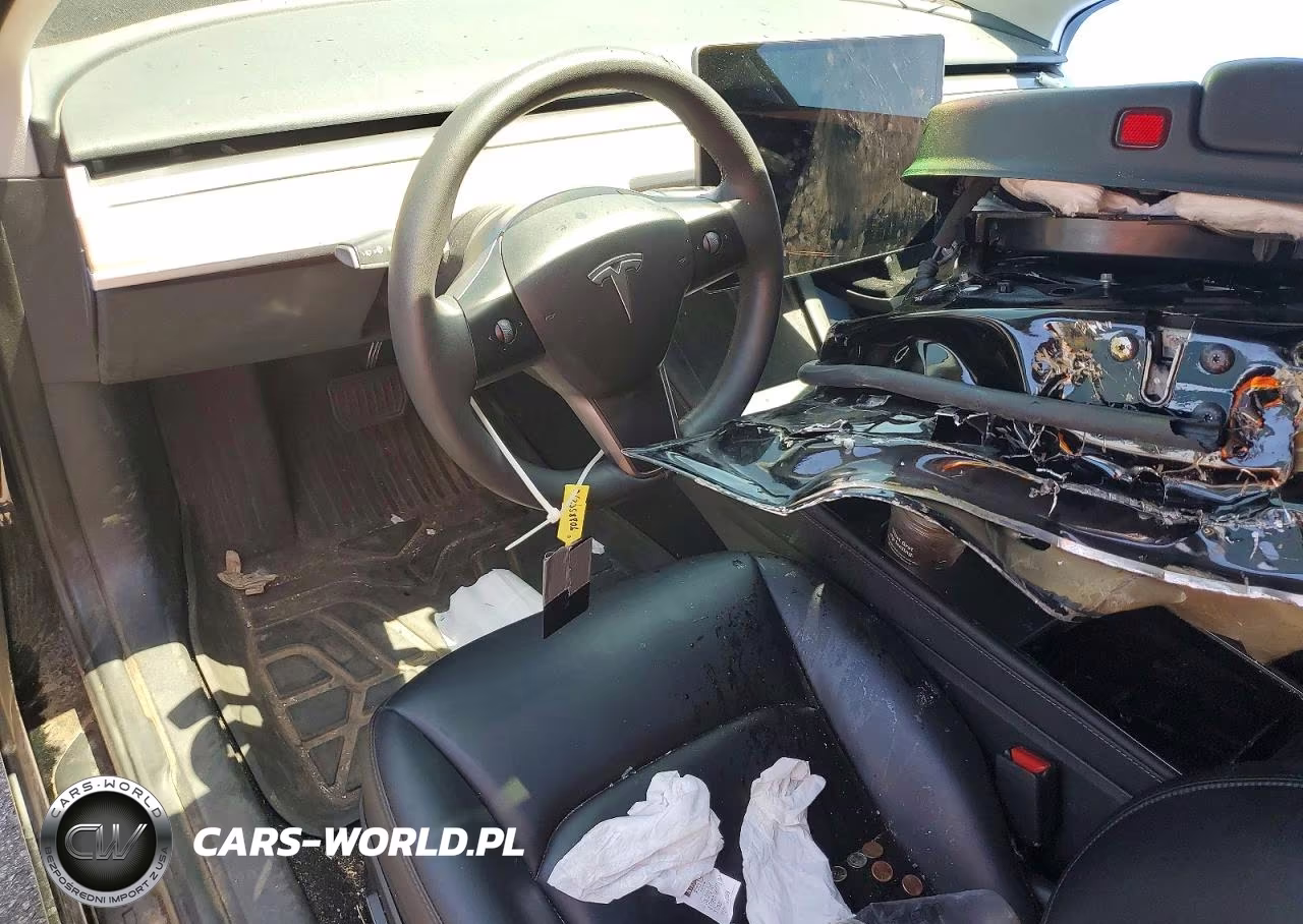 2023 Tesla Model 3 VIN:5YJ3E1EA3PF549581 - 8