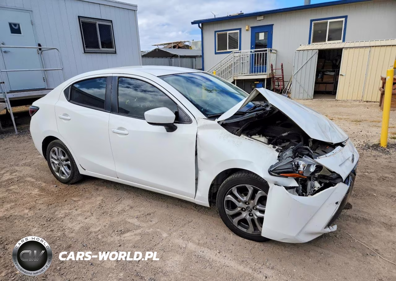 2016 Scion Ia Base VIN:3MYDLBZV7GY124593 - 4