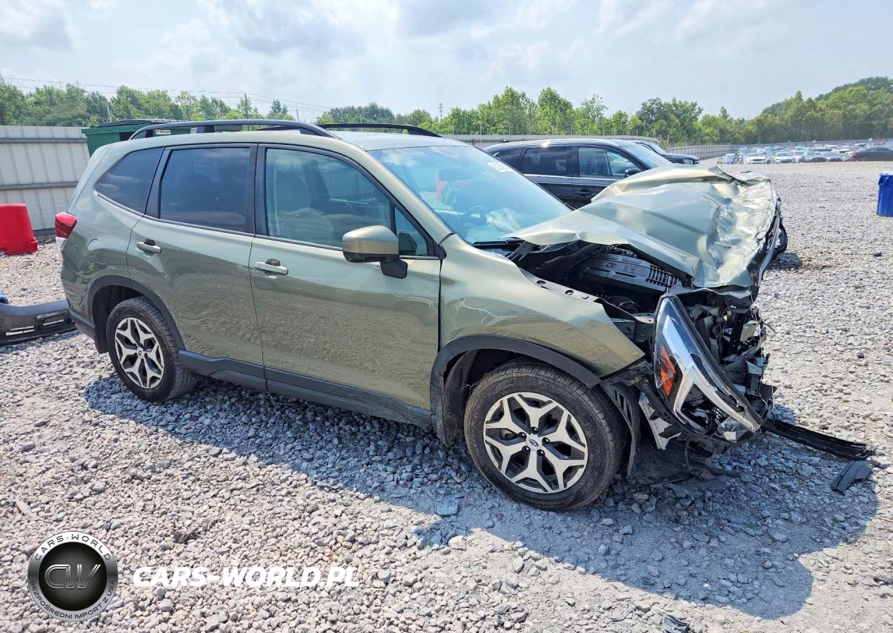 2021 Subaru Forester Premium VIN:JF2SKAJC2MH588865 - 4