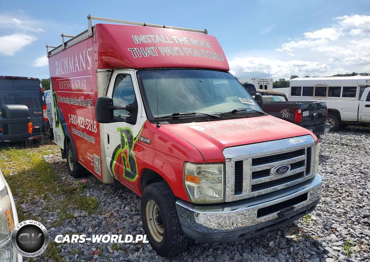 2008 Ford E350 Delivery Truck VIN:1FDSE35L88DA04926 - 4