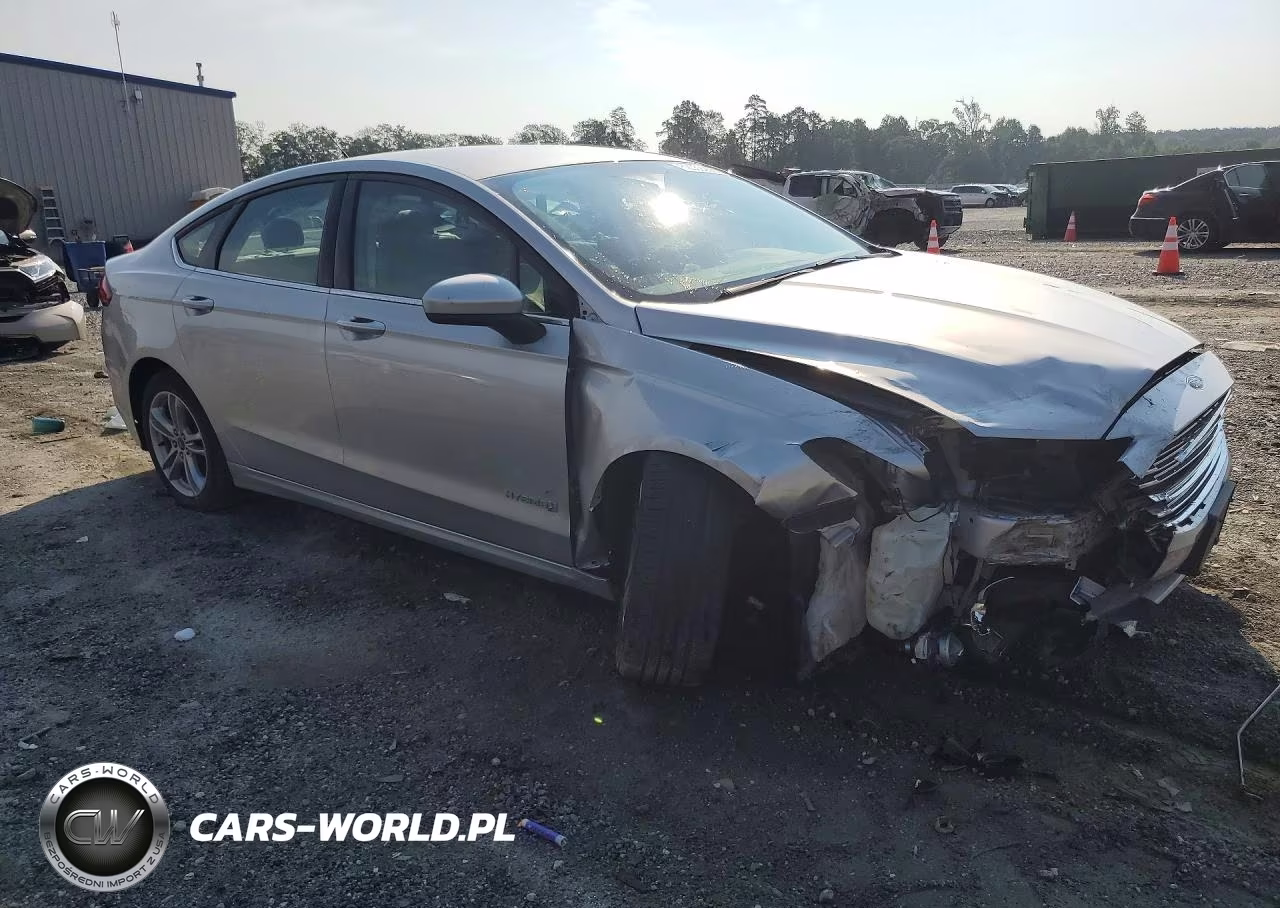 2018 Ford Fusion S Hybrid VIN:3FA6P0UU2JR122885 - 4