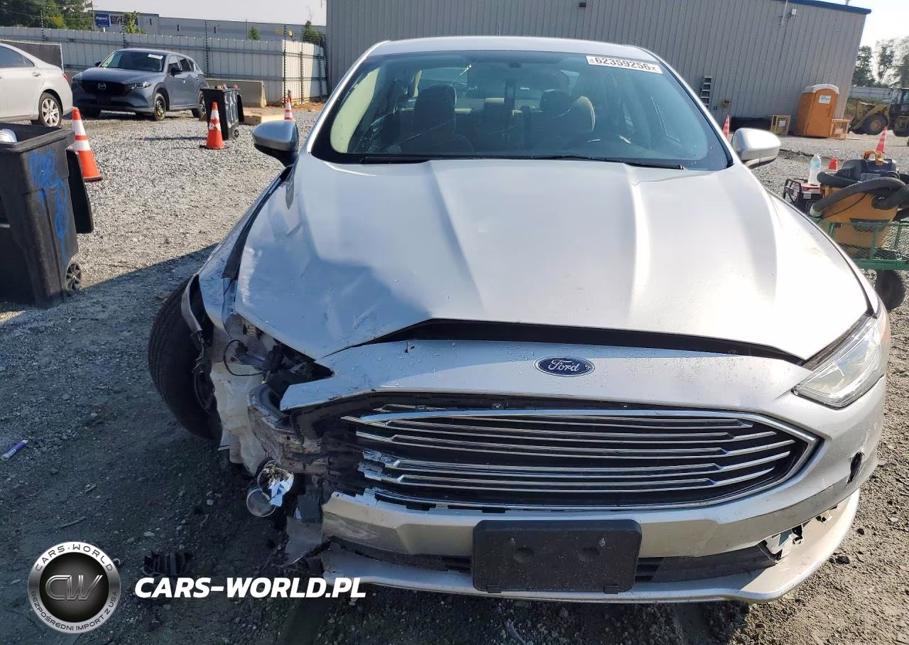 2018 Ford Fusion S Hybrid VIN:3FA6P0UU2JR122885 - 5
