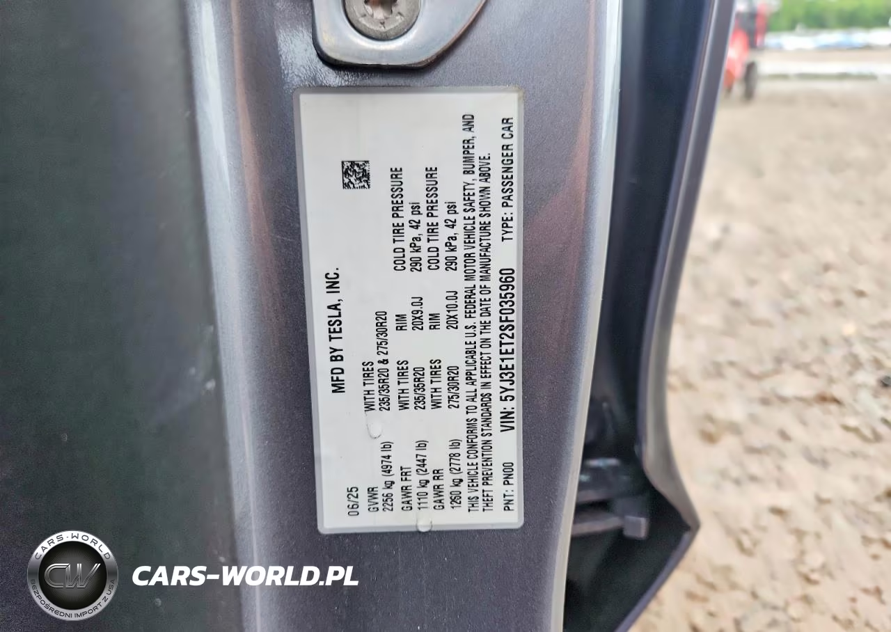 2025 Tesla Model 3 VIN:5YJ3E1ET2SF035960 - 13