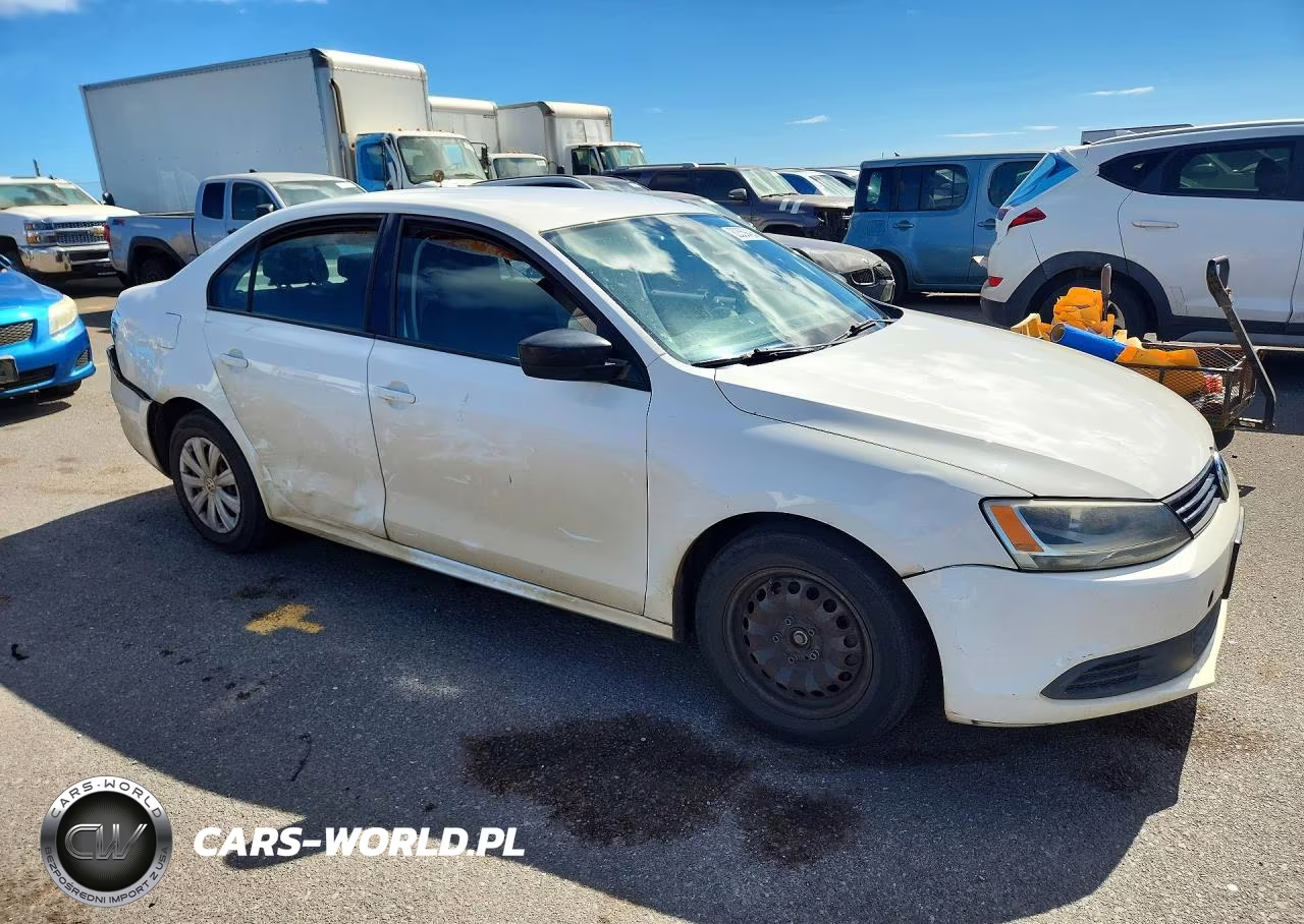 2012 Volkswagen Jetta Base VIN:3VW2K7AJ4CM403447 - 4