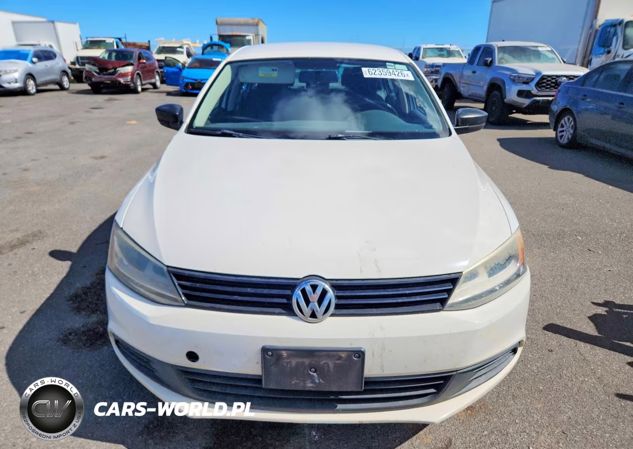 2012 Volkswagen Jetta Base VIN:3VW2K7AJ4CM403447 - 5