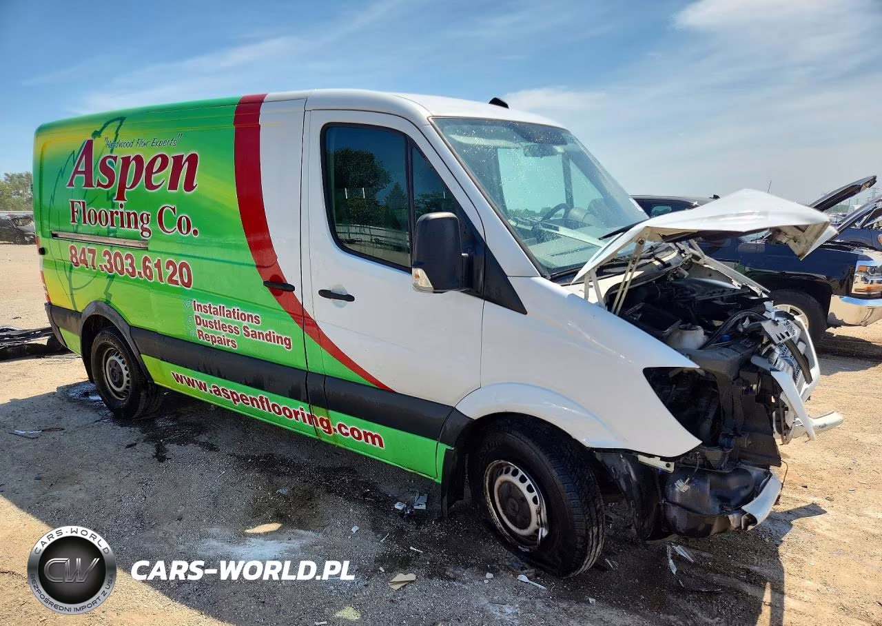 2017 Mercedes-Benz Sprinter 2500 VIN:WD3PE7CD0HP514709 - 4