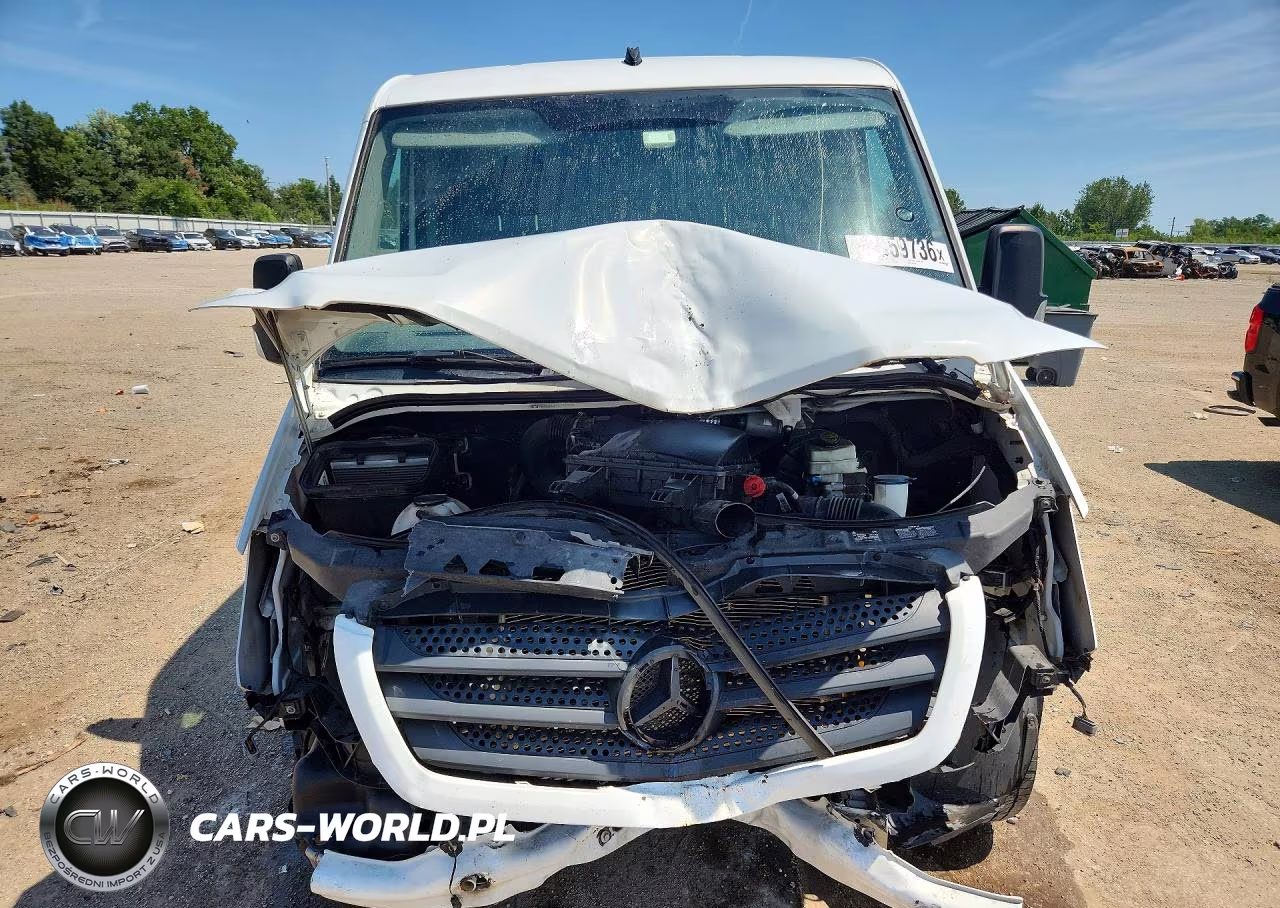 2017 Mercedes-Benz Sprinter 2500 VIN:WD3PE7CD0HP514709 - 5
