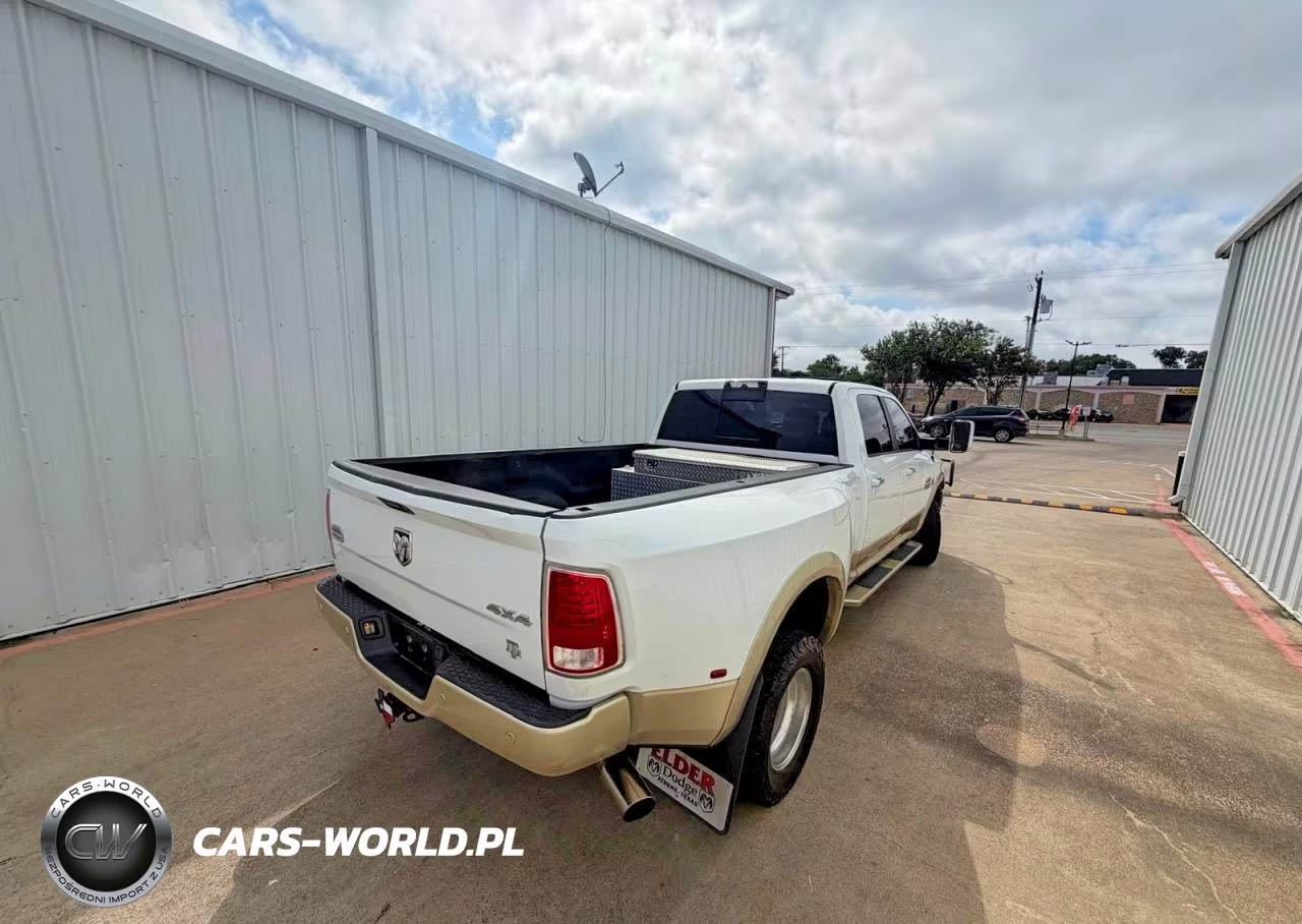 2016 Ram 3500 Longhorn VIN:3C63RRKL0GG137824 - 4