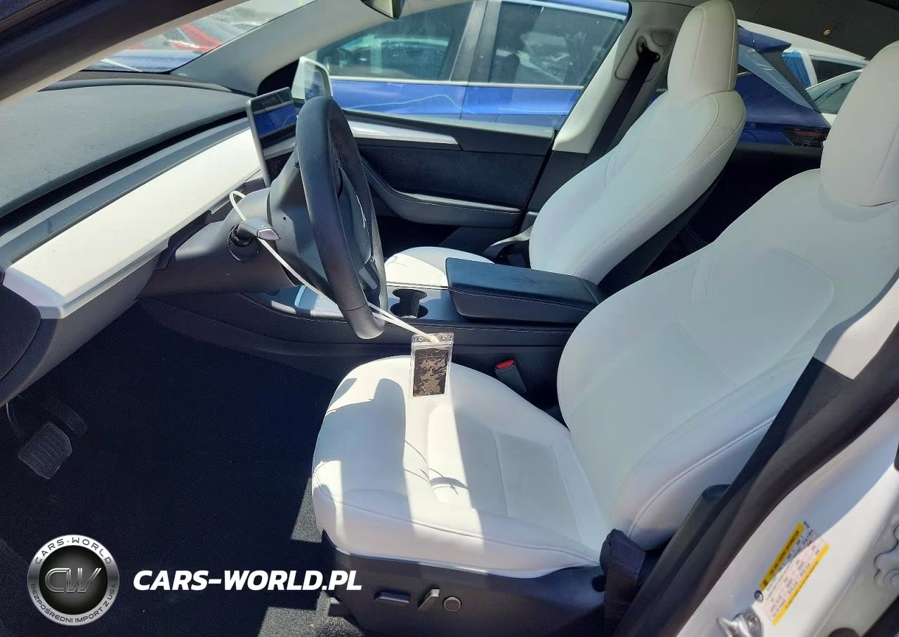2024 Tesla Model Y VIN:7SAYGDED6RA325154 - 7