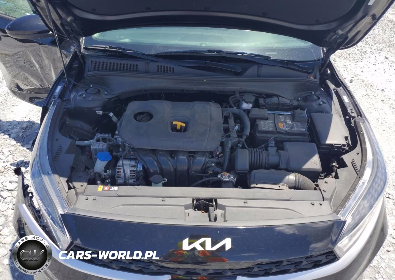 2024 Kia Forte Lxs VIN:3KPF24AD8RE805679 - 11