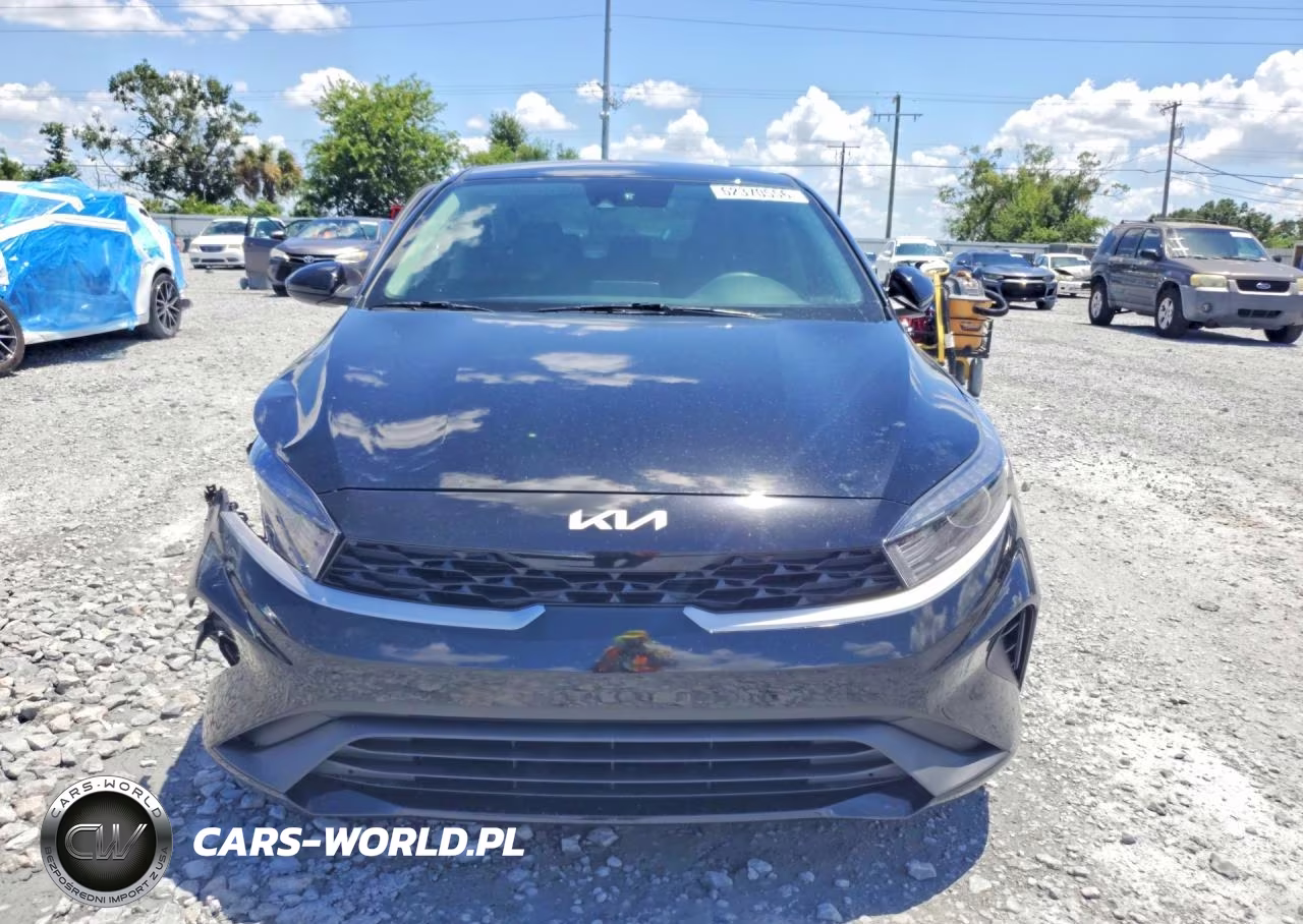 2024 Kia Forte Lxs VIN:3KPF24AD8RE805679 - 5
