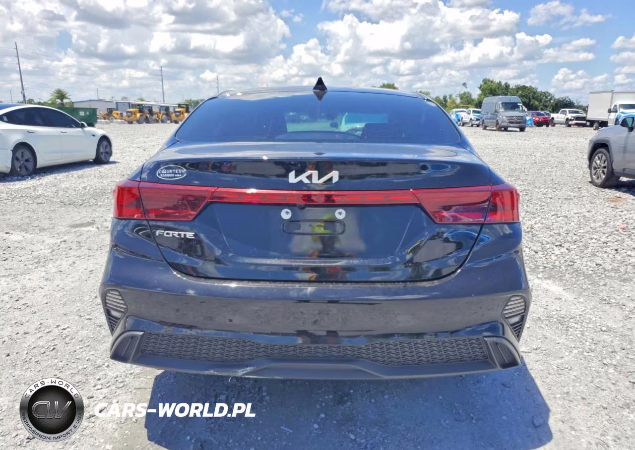 2024 Kia Forte Lxs VIN:3KPF24AD8RE805679 - 6