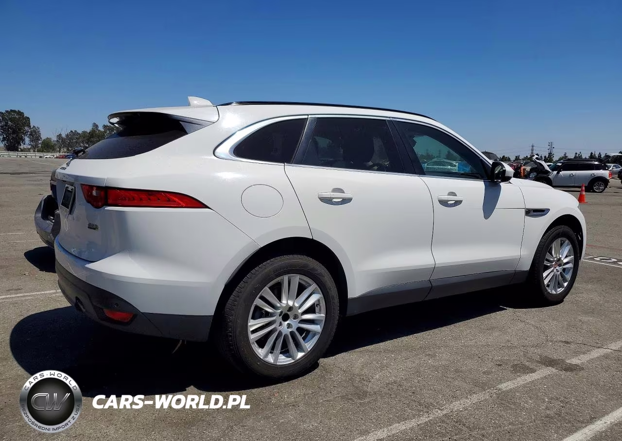 2019 Jaguar F-Pace Prestige VIN:SADCK2FX0KA398741 - 3