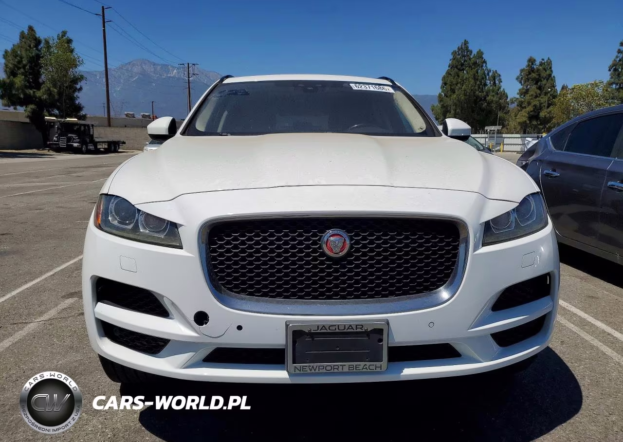 2019 Jaguar F-Pace Prestige VIN:SADCK2FX0KA398741 - 5