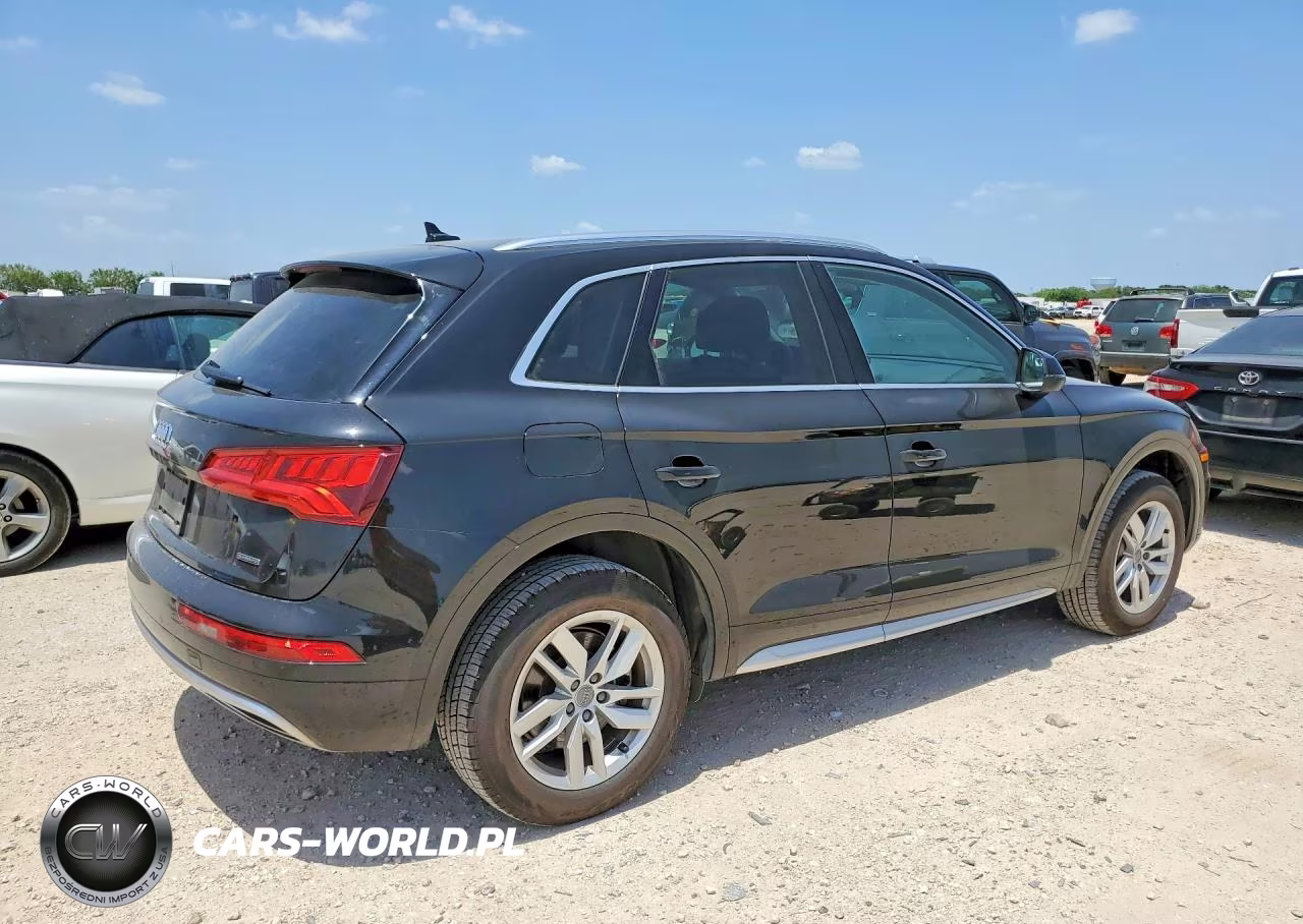 2020 Audi Q5 Premium VIN:WA1ANAFY4L2062478 - 3