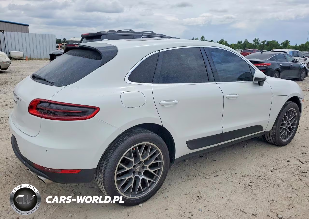 2015 Porsche Macan S VIN:WP1AB2A51FLB74668 - 3