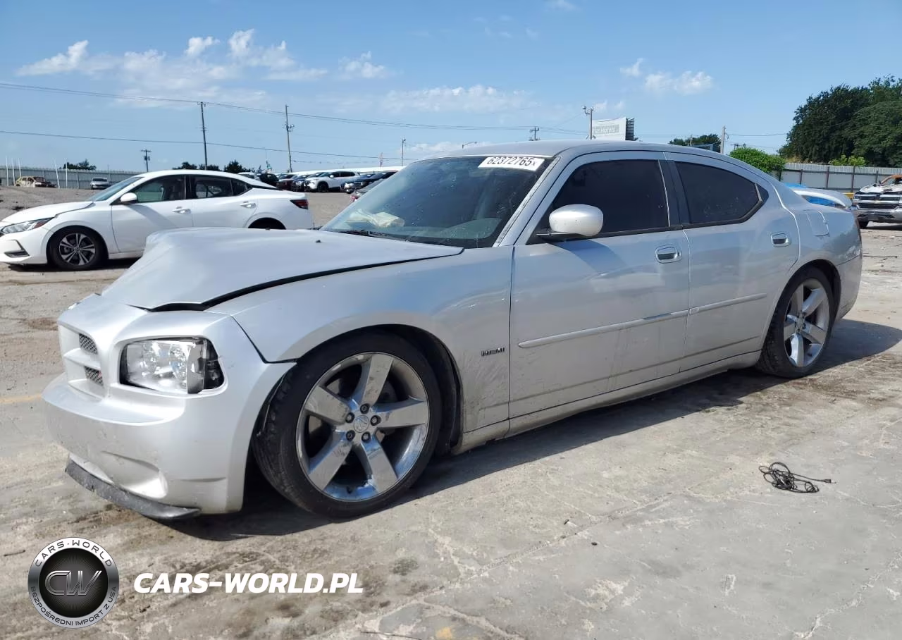 2010 Dodge Charger R