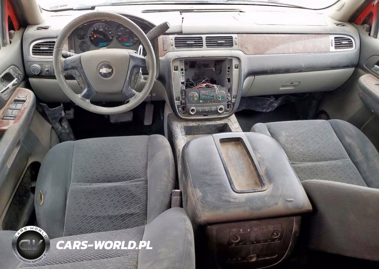 2007 Chevrolet Tahoe C1500 VIN:1GNFC13047R167543 - 8