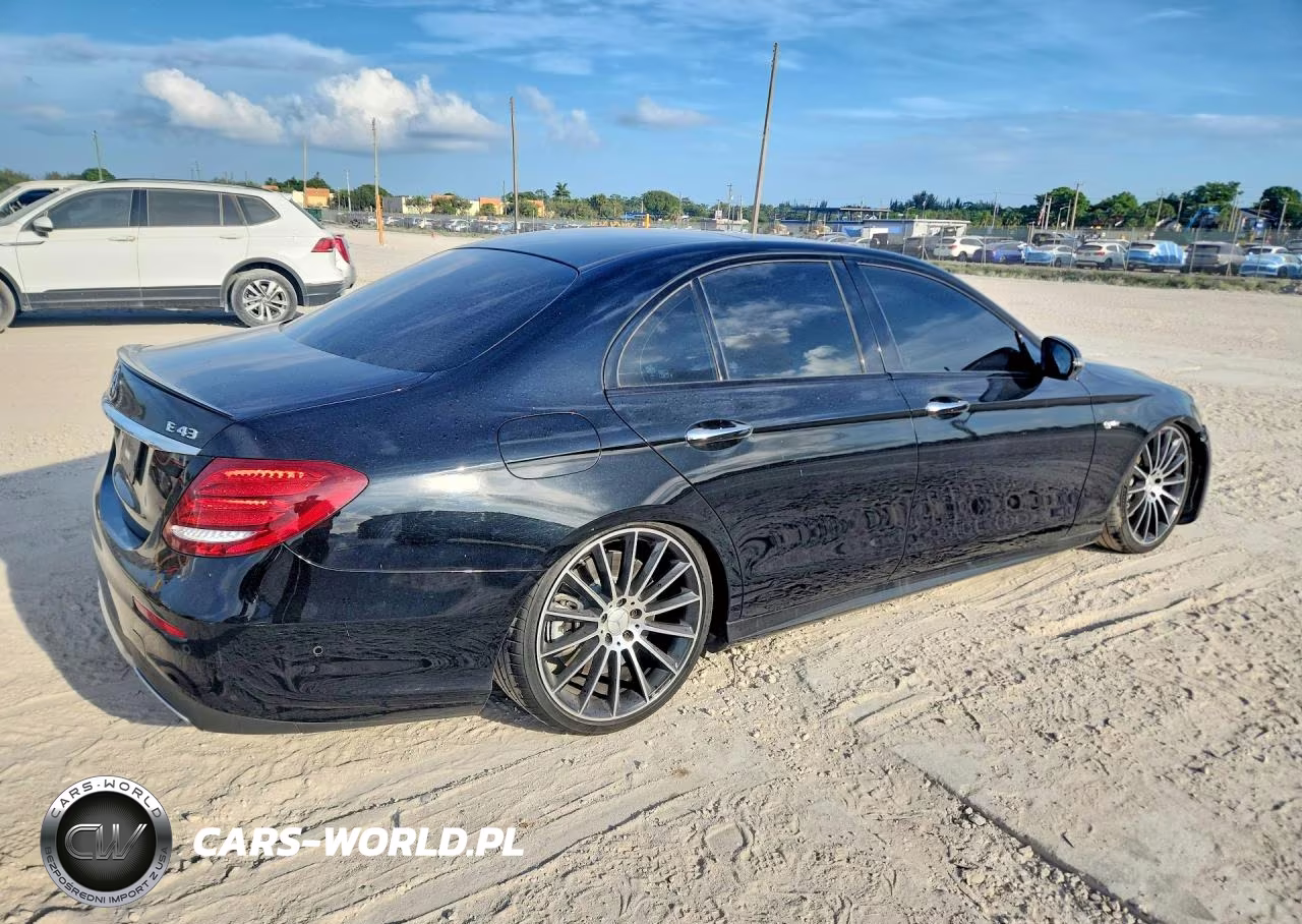 2018 Mercedes-Benz E 43 4Matic Amg VIN:WDDZF6EB5JA489029 - 3