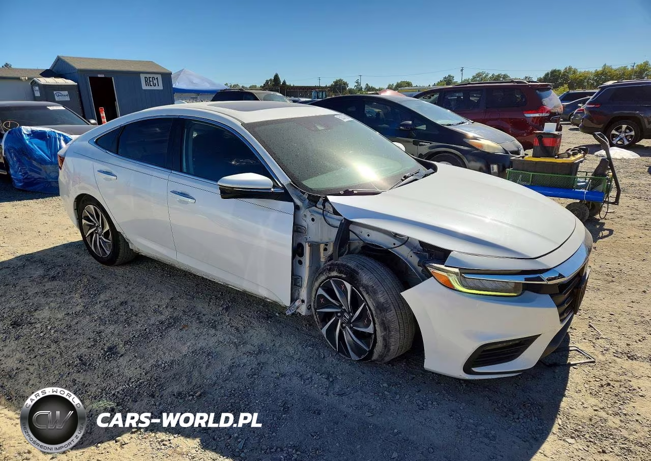 2019 Honda Insight Touring VIN:19XZE4F99KE014365 - 4