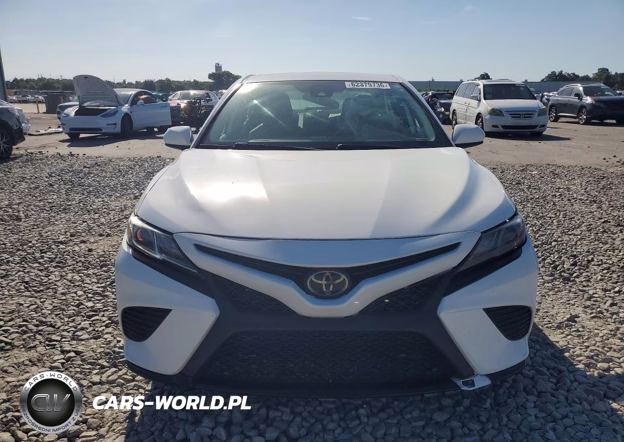 2020 Toyota Camry Se VIN:4T1G11AK6LU506734 - 5
