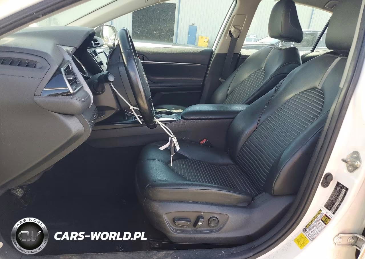 2020 Toyota Camry Se VIN:4T1G11AK6LU506734 - 7