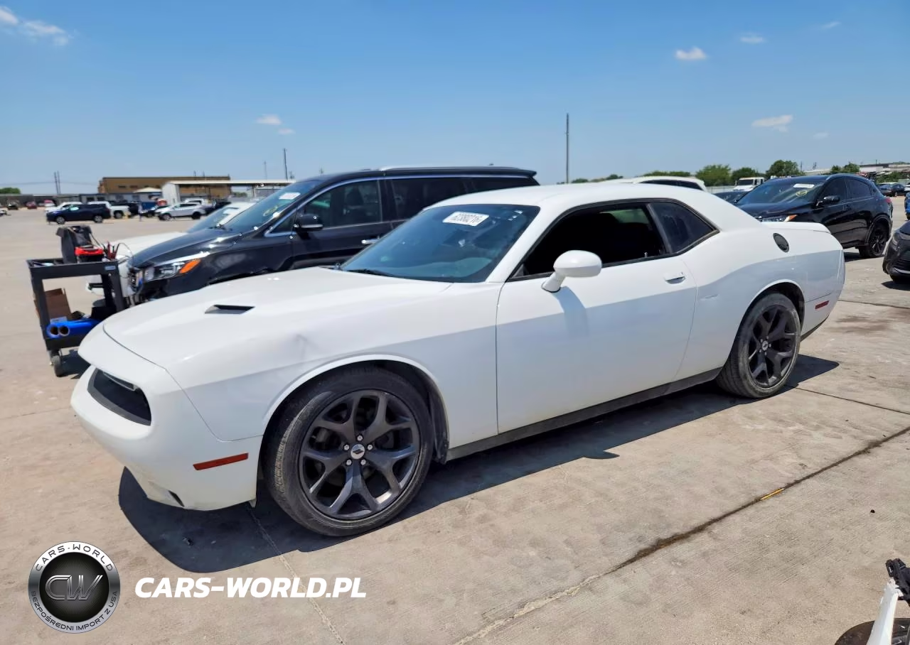 2017 Dodge Challenger Sxt – zdjęcie 1 z 12