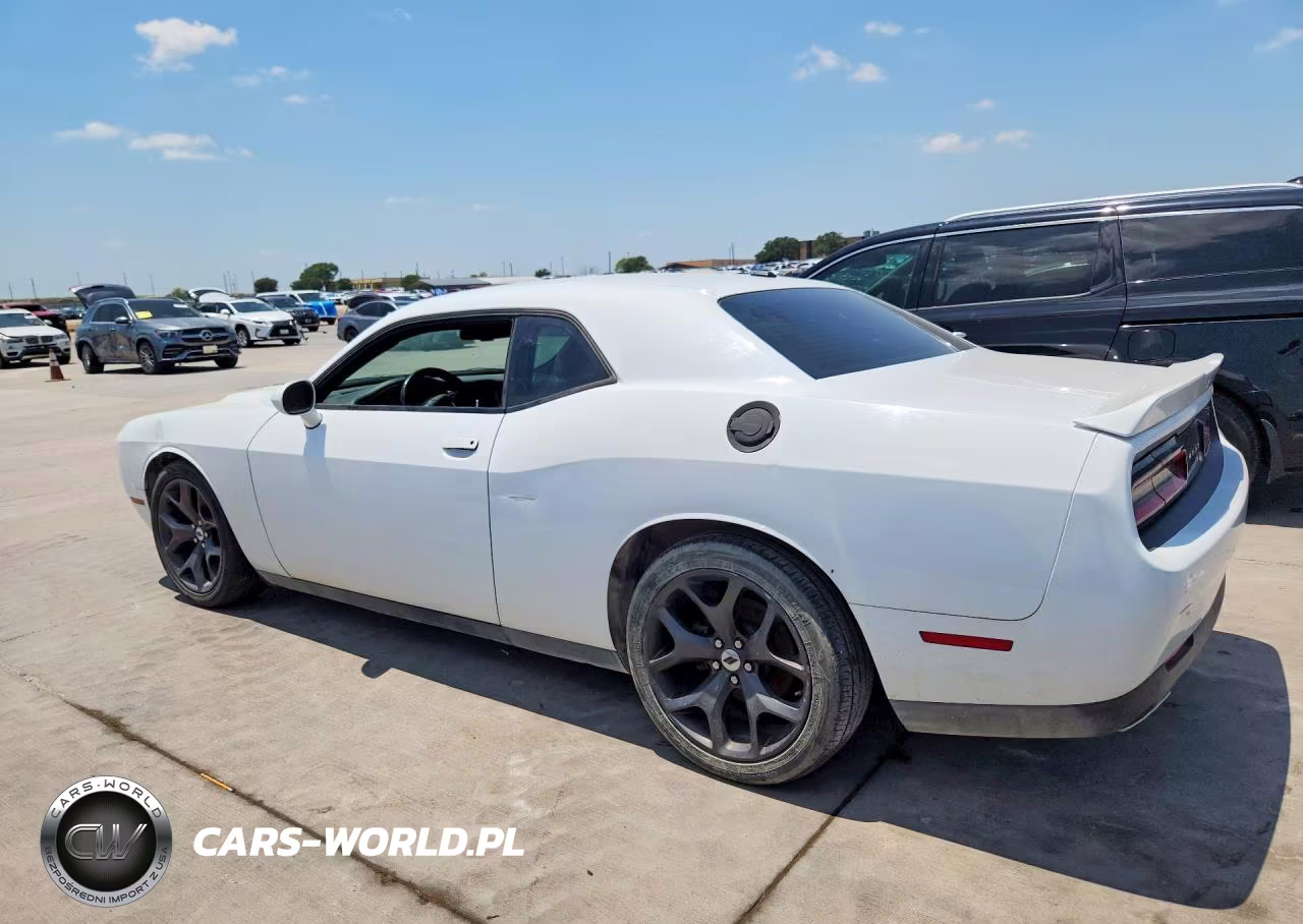 2017 Dodge Challenger Sxt VIN:2C3CDZAG5HH640184 - 2