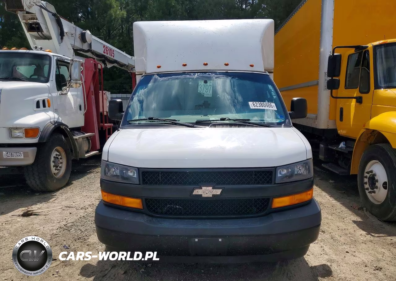 2021 Chevrolet Express G3500 VIN:1GB0GSF70M1157558 - 5