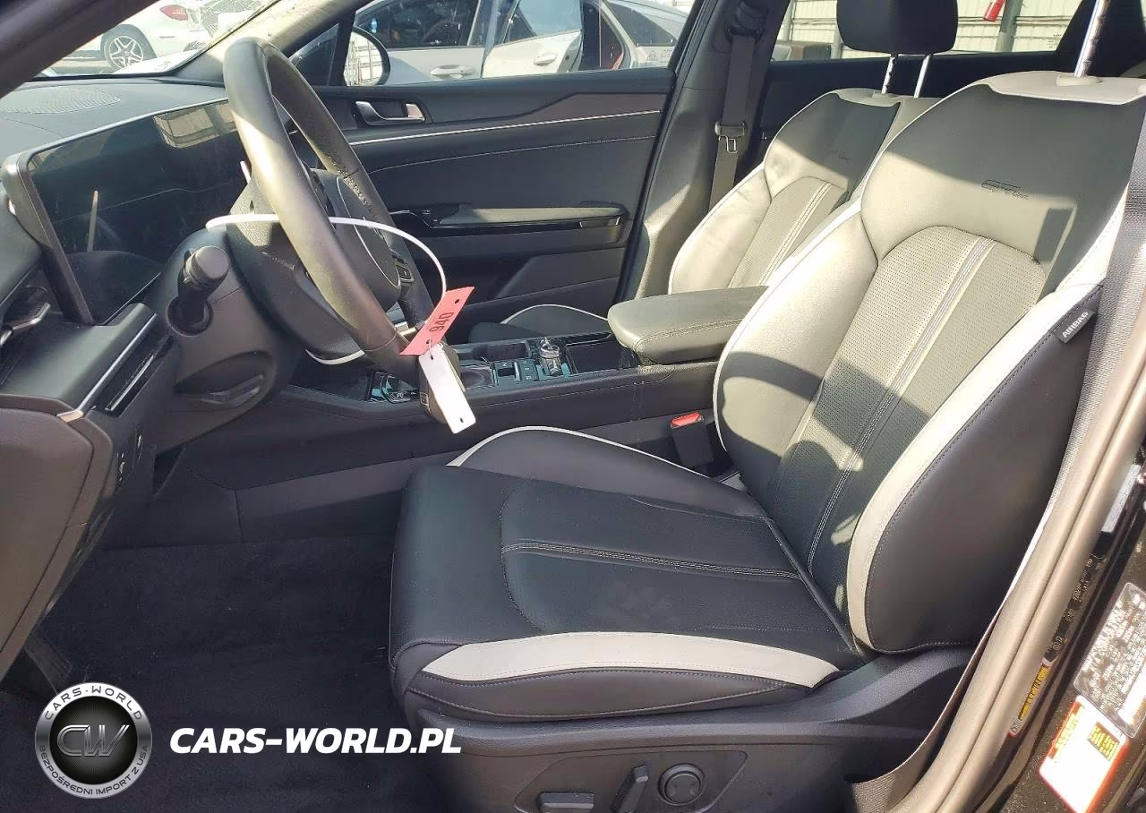 2025 Kia K5 Gt Line VIN:KNAG64J78S5367263 - 7