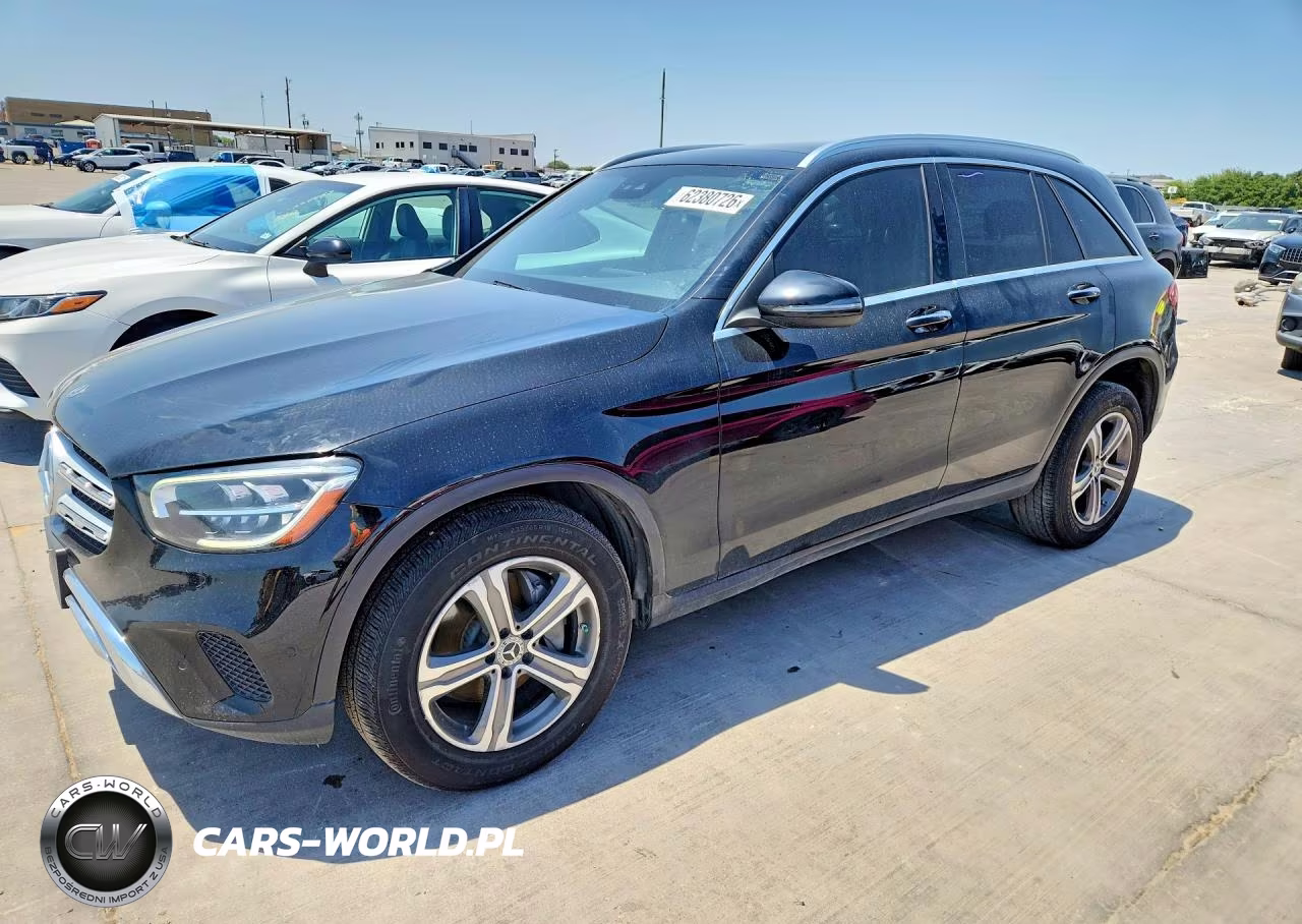 2021 Mercedes-Benz Glc 300 – zdjęcie 1 z 12