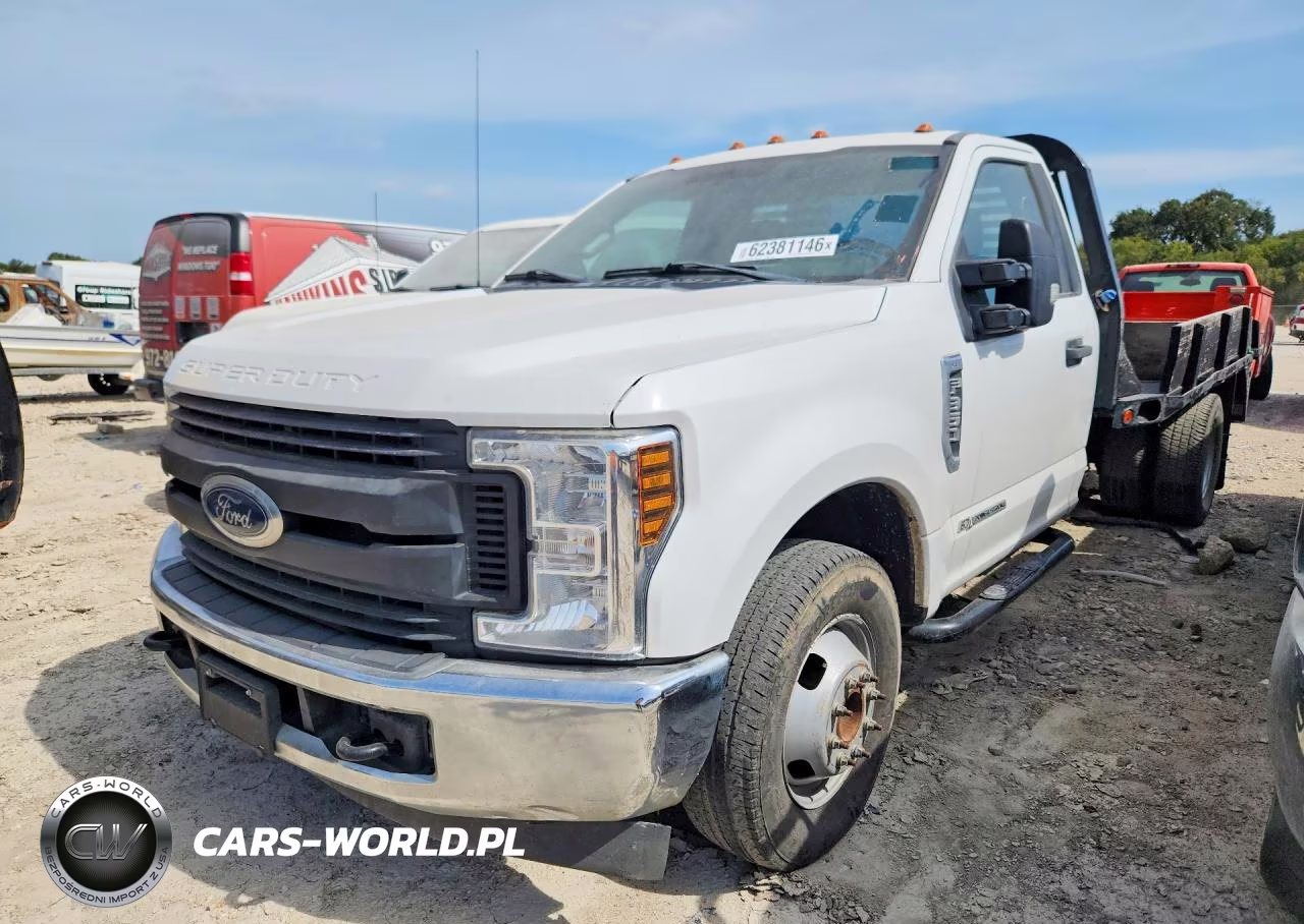 2018 Ford F350 Super Duty – zdjęcie 1 z 12