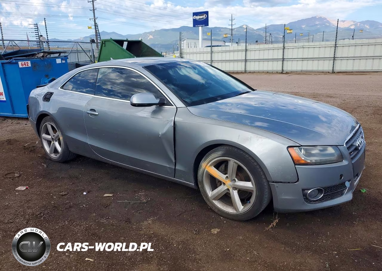 2010 Audi A5 Premium Plus VIN:WAULFAFR2AA041892 - 4