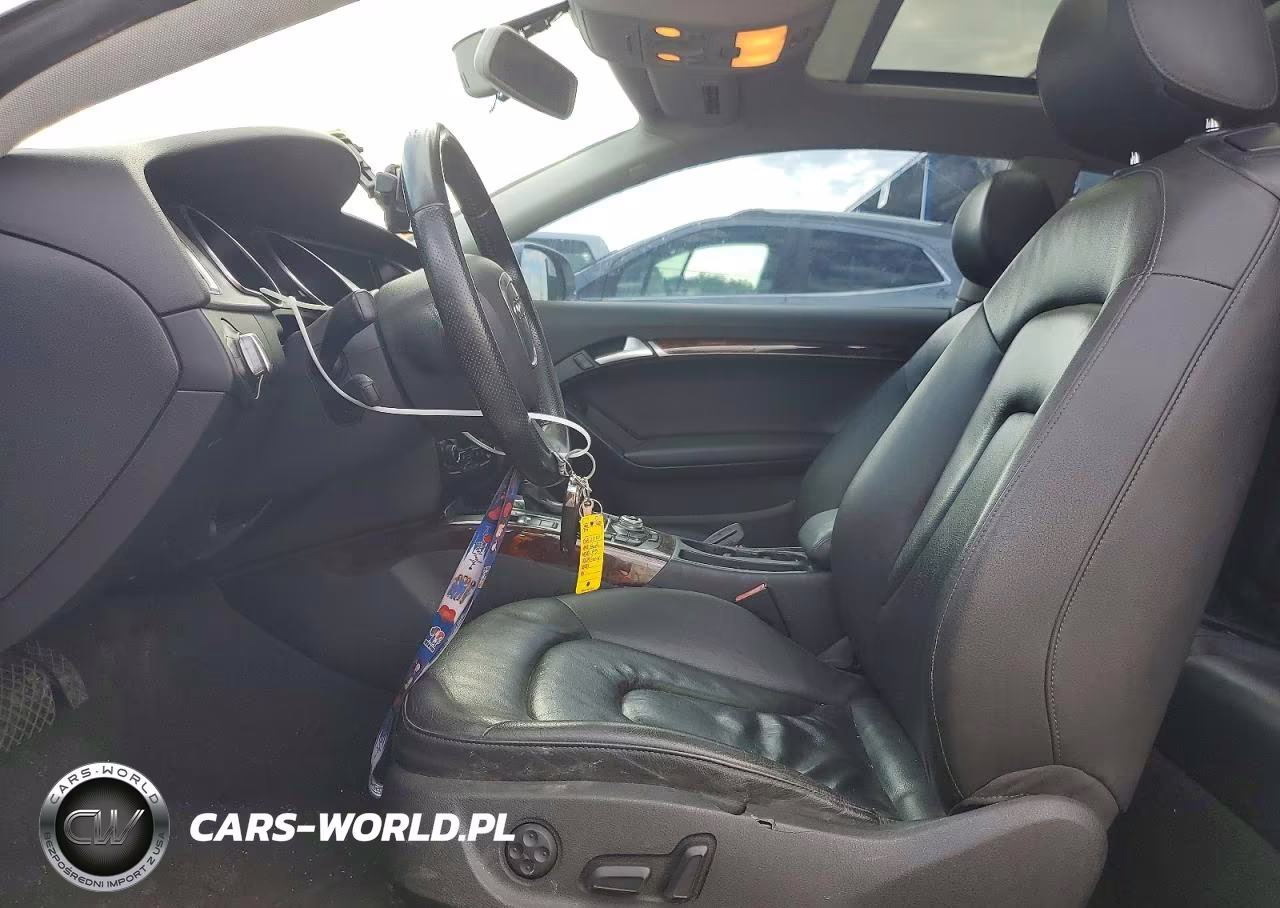2010 Audi A5 Premium Plus VIN:WAULFAFR2AA041892 - 7