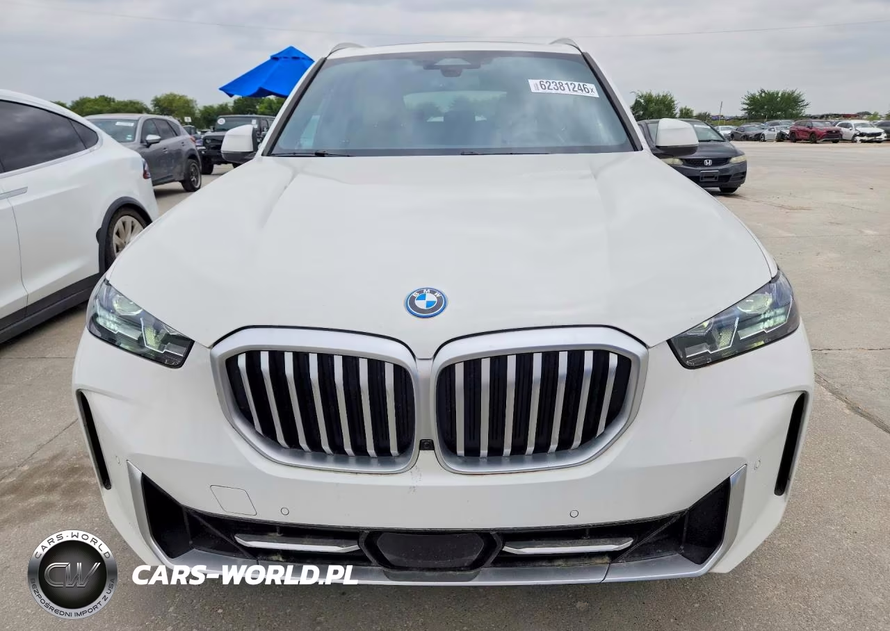 2025 BMW X5 xDrive50E VIN:5UX43EU06S9X96024 - 5