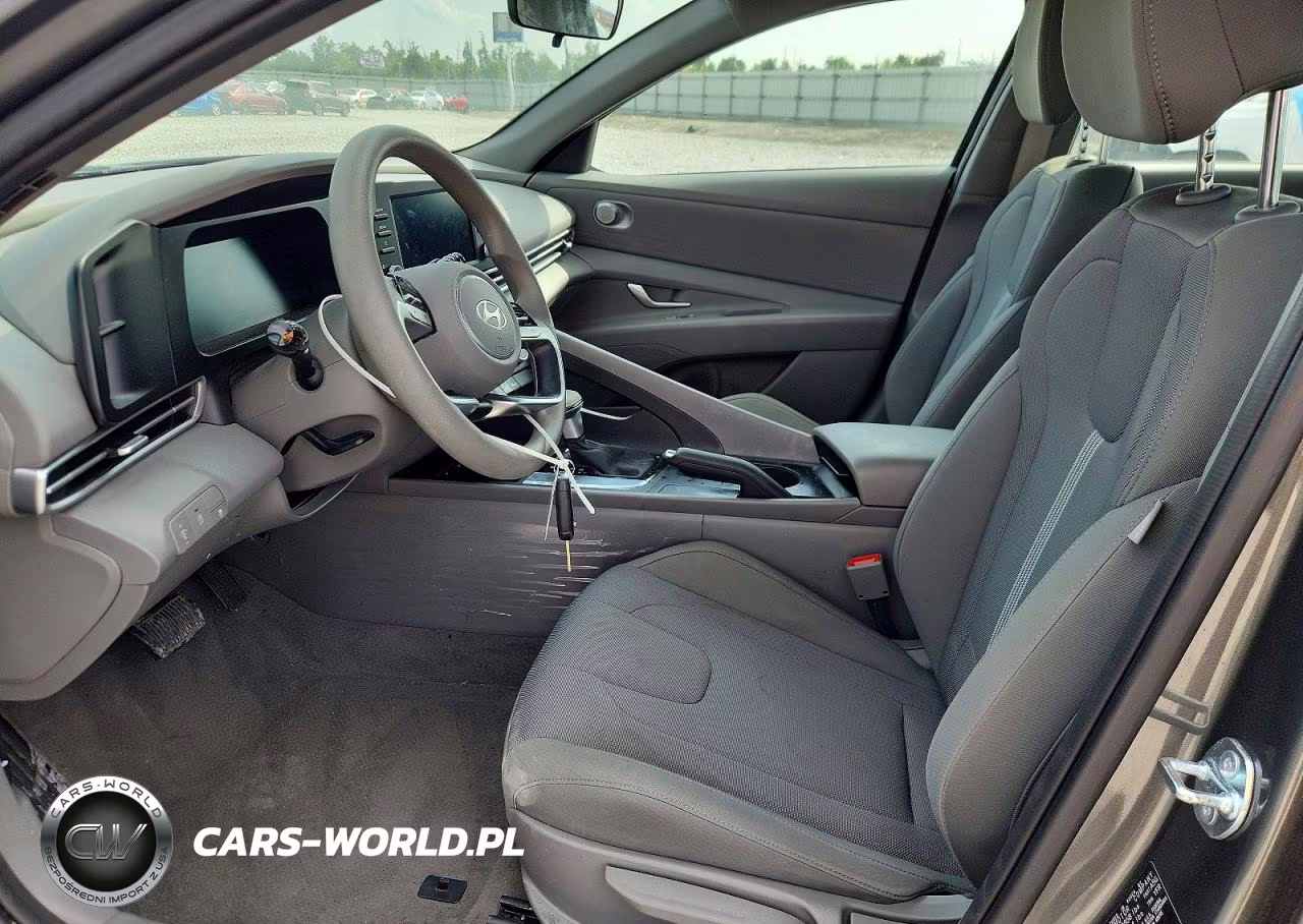 2025 Hyundai Elantra Se VIN:KMHLL4DG2SU950757 - 7