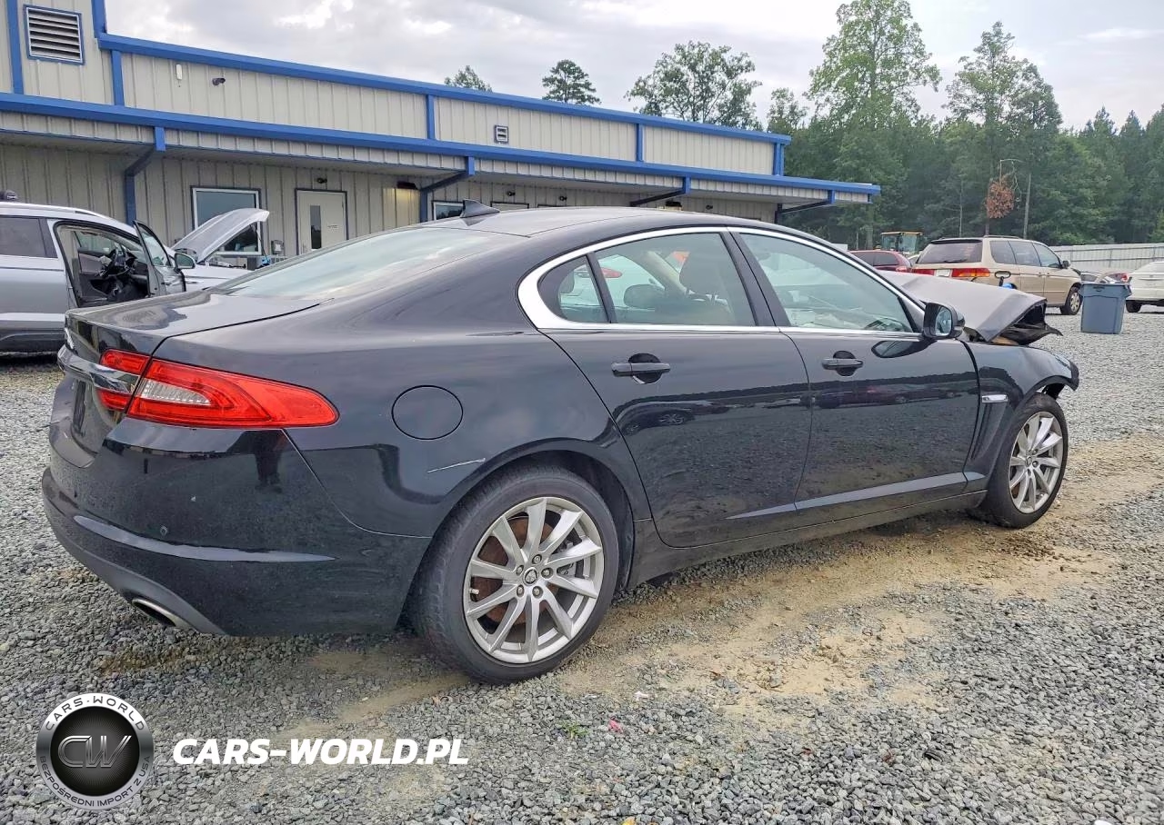 2013 Jaguar Xf VIN:SAJWA0ES5DPS66727 - 3