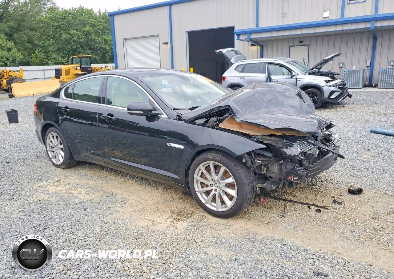 2013 Jaguar Xf VIN:SAJWA0ES5DPS66727 - 4