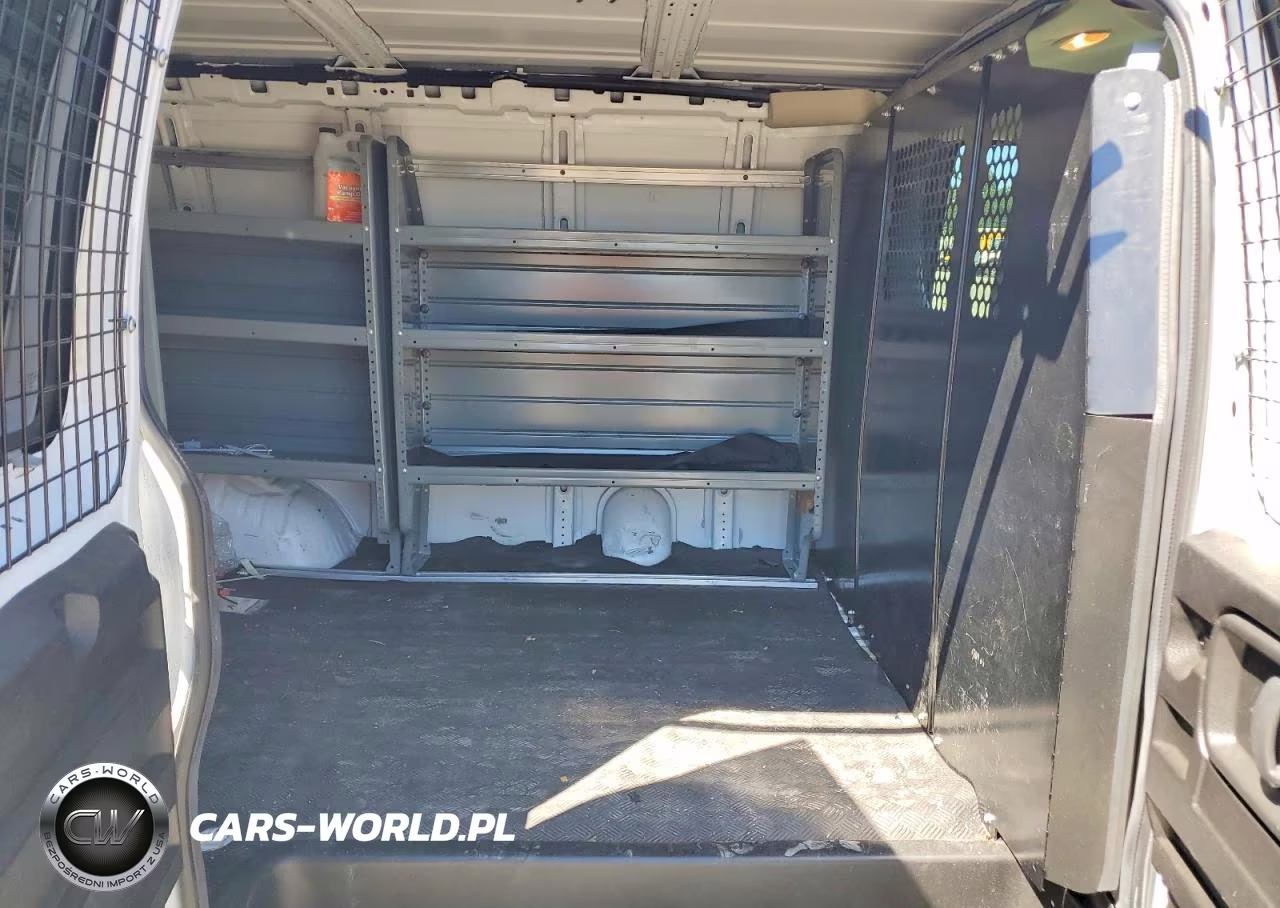2021 GMC Savana G2500 VIN:1GTW7AFP9M1271610 - 10