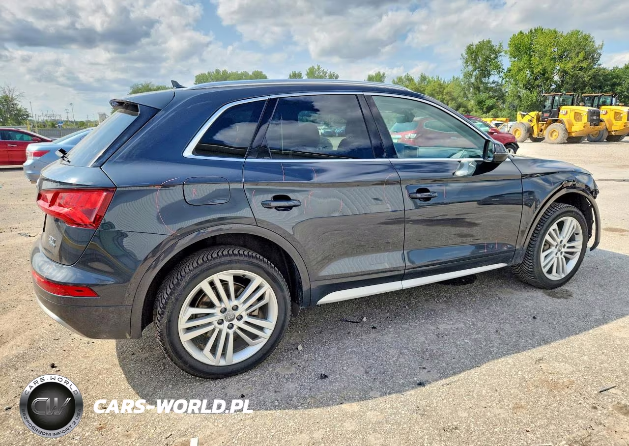 2018 Audi Q5 Premium Plus VIN:WA1BNAFY0J2248634 - 3