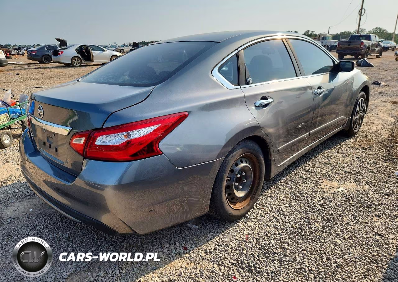 2016 Nissan Altima 2.5 S VIN:1N4AL3AP7GN371054 - 10