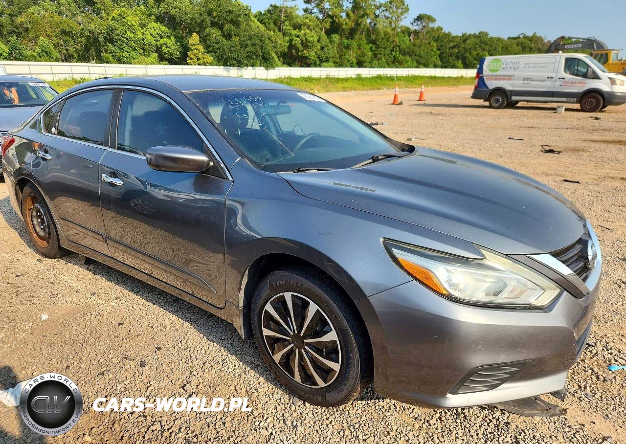 2016 Nissan Altima 2.5 S VIN:1N4AL3AP7GN371054 - 4