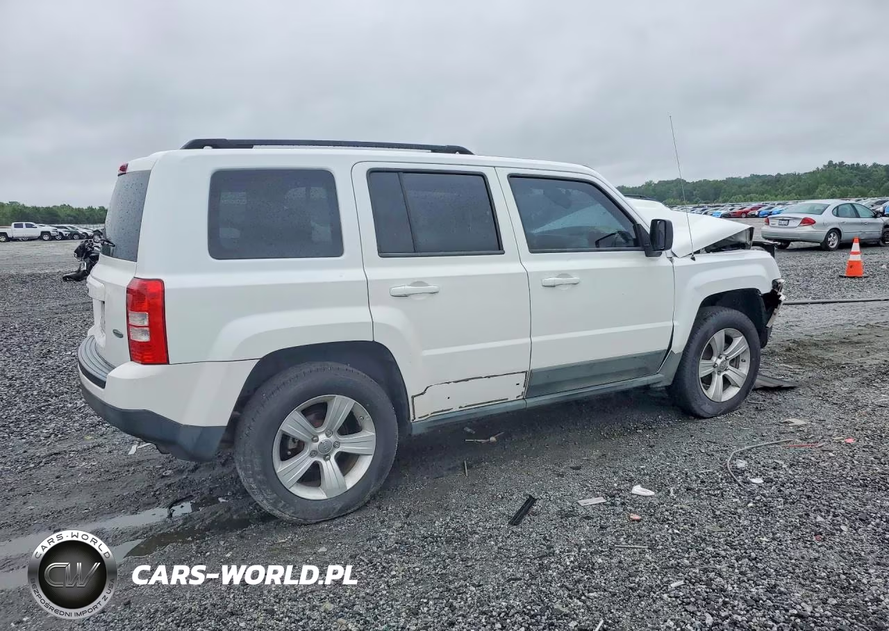 2011 Jeep Patriot Sport VIN:1J4NF1GB4BD279525 - 3