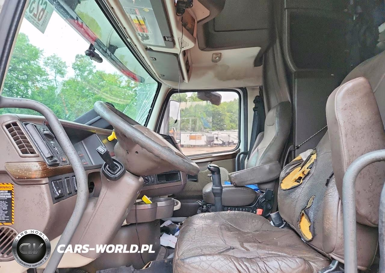 2012 Volvo Vnl Semi Truck VIN:4V4NC9TH9CN560064 - 7
