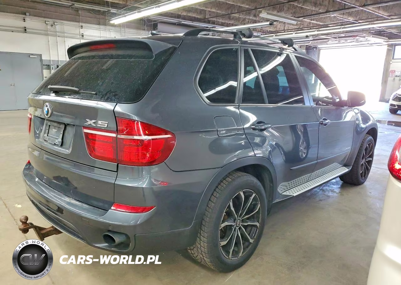 2012 BMW X5 xDrive35D VIN:5UXZW0C57CL670885 - 3