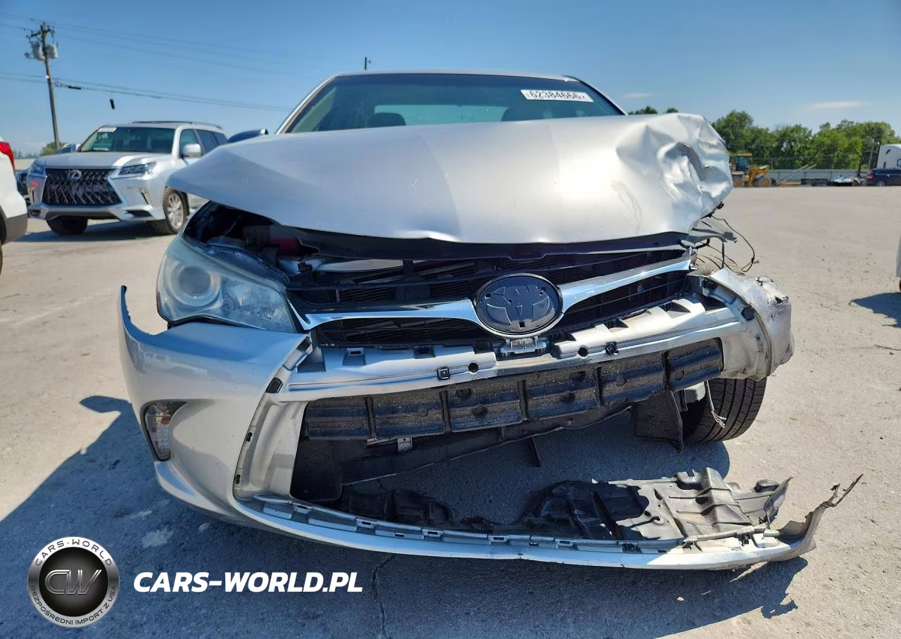 2015 Toyota Camry Hybrid Le VIN:4T1BD1FK5FU161968 - 5