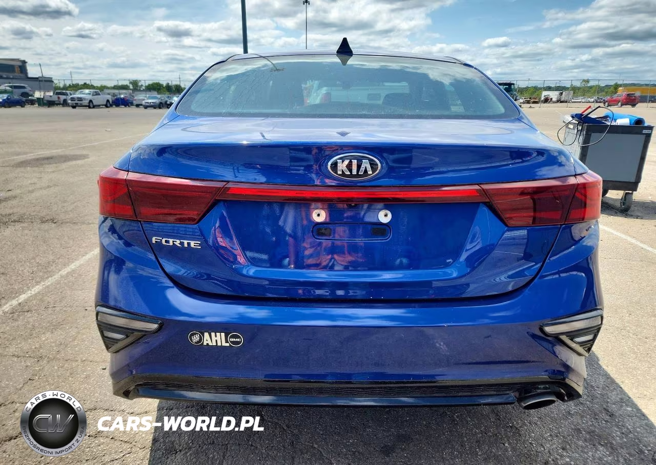 2020 Kia Forte Lxs VIN:3KPF24AD5LE158701 - 6